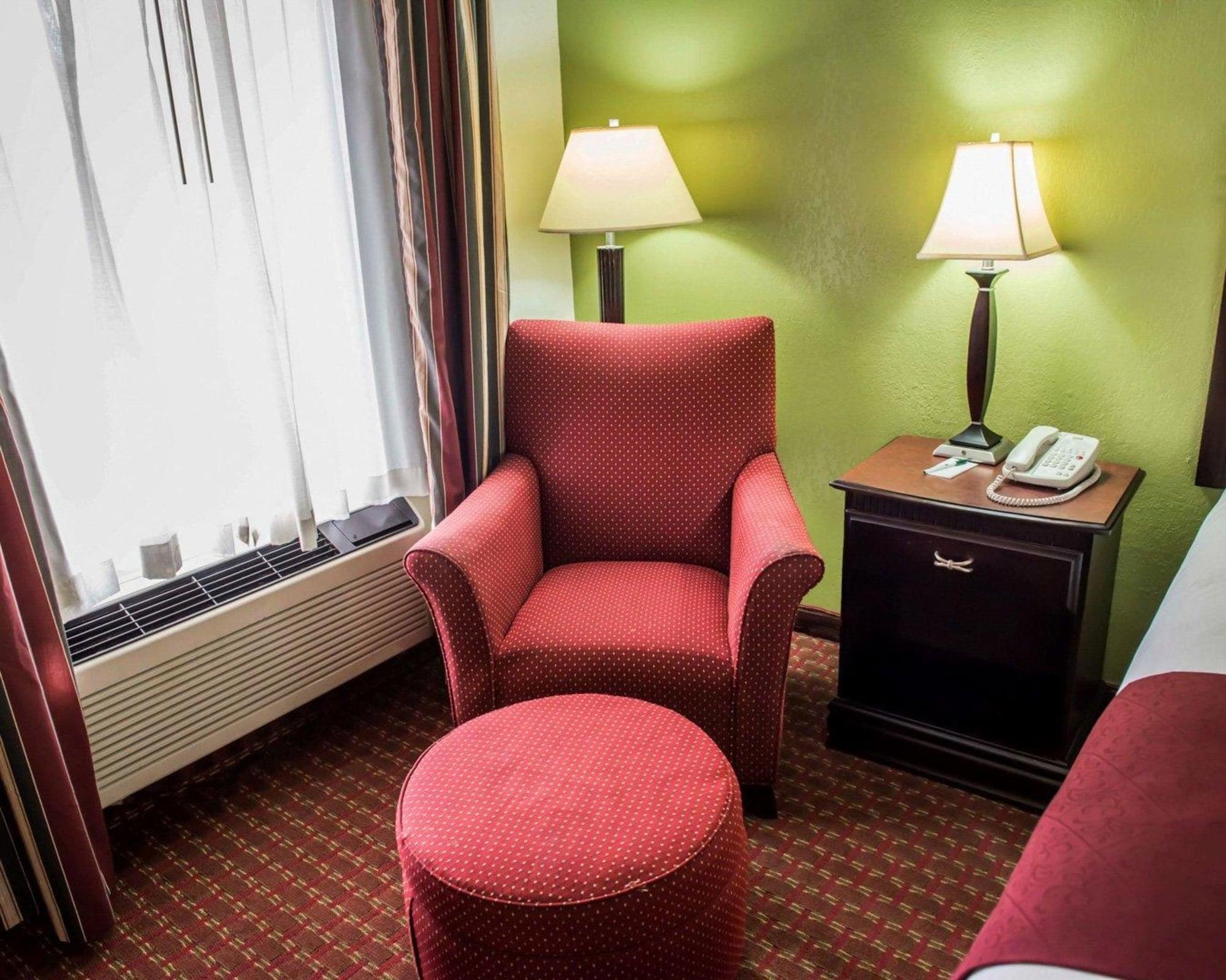 Quality Inn Chipley I-10 At Exit 120 Exterior photo