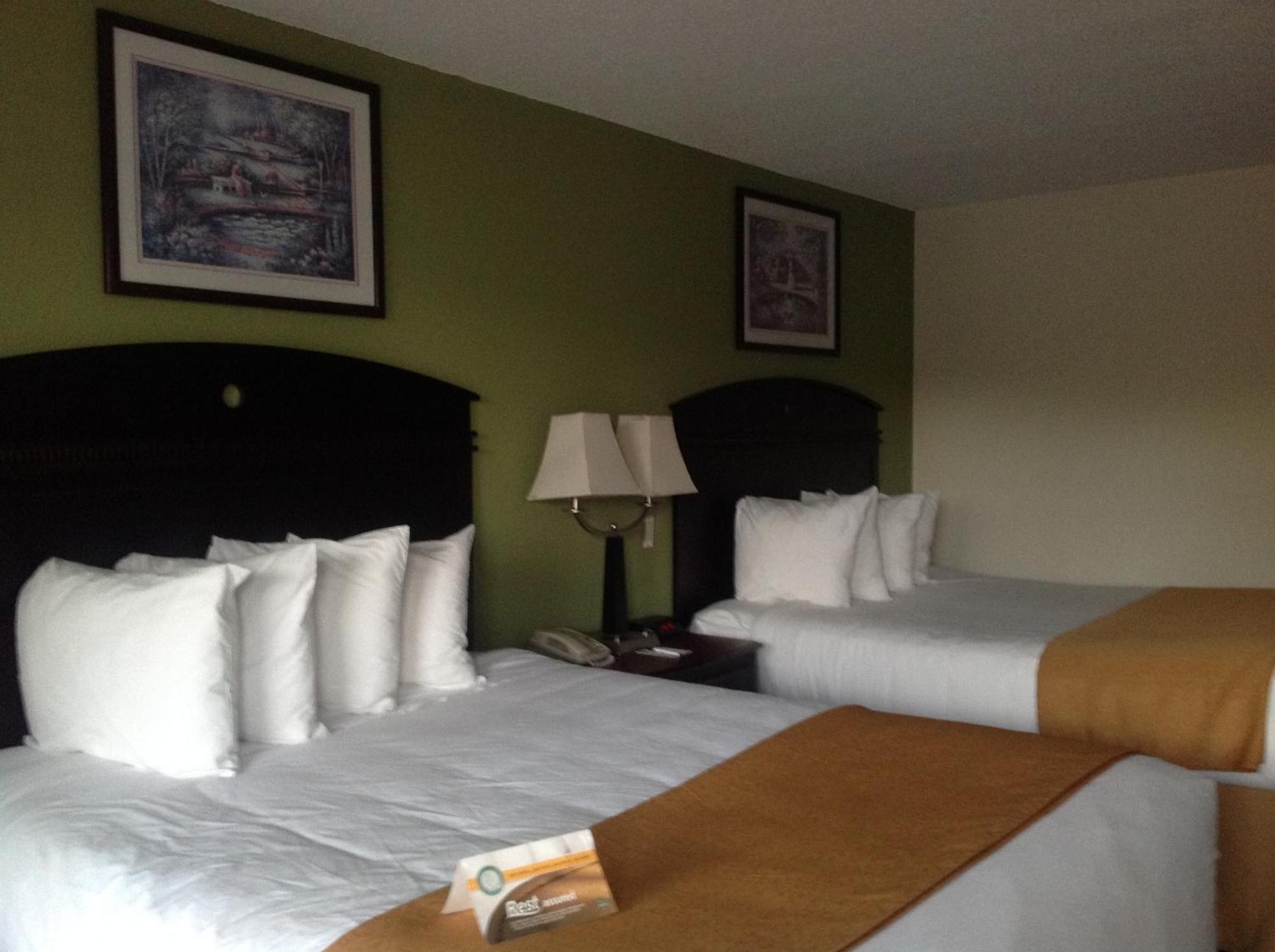Quality Inn Chipley I-10 At Exit 120 Room photo