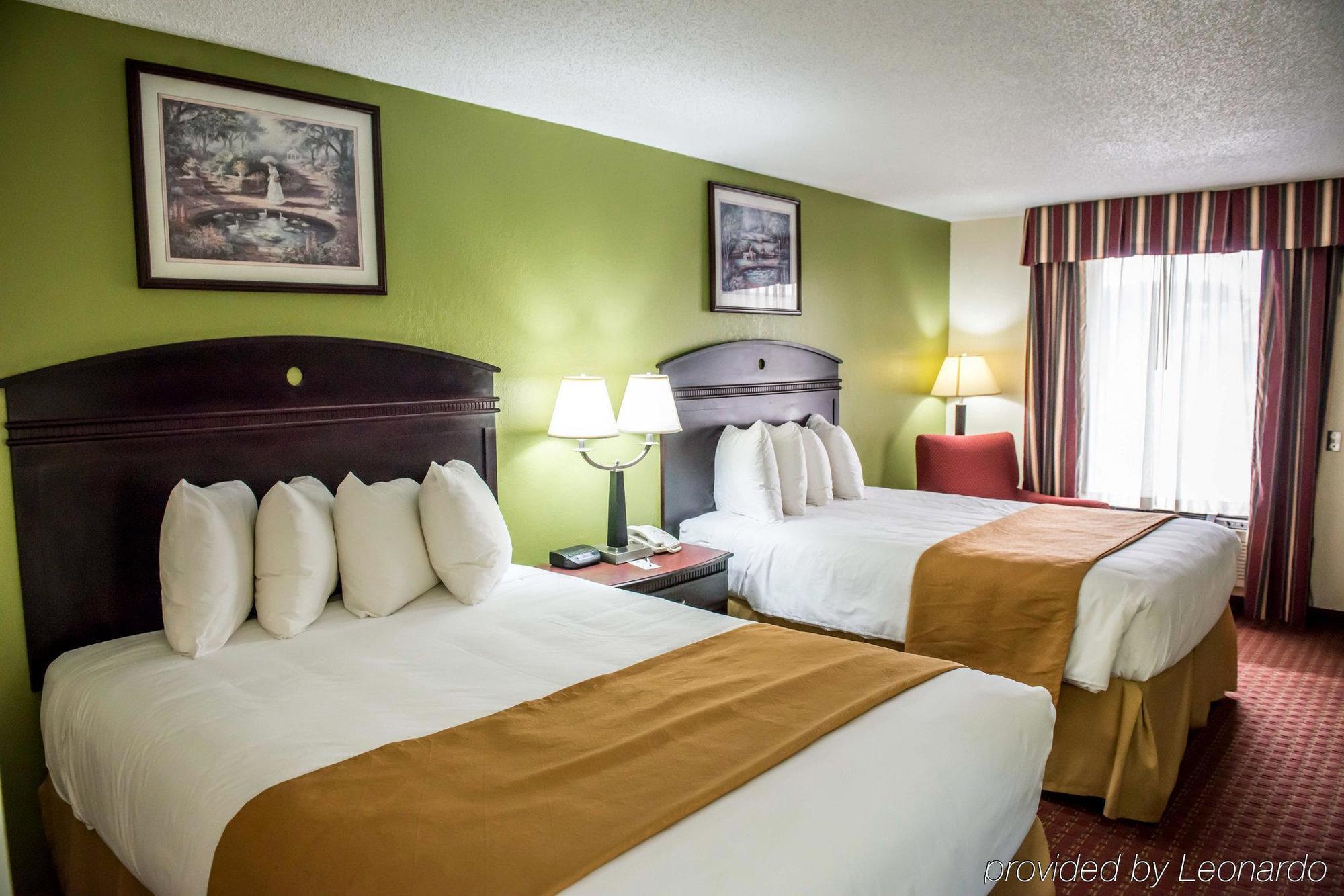 Quality Inn Chipley I-10 At Exit 120 Exterior photo