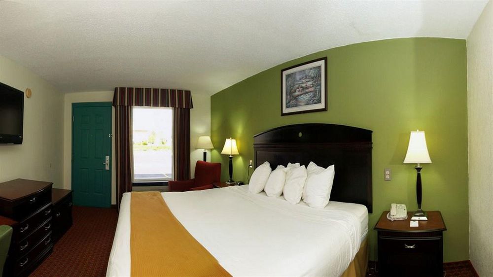 Quality Inn Chipley I-10 At Exit 120 Exterior photo